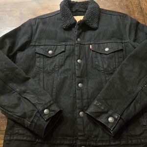 Levi's Black Sherpa-Lined Denim Jacket